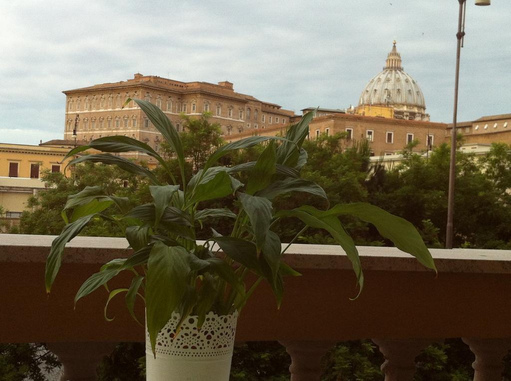 Un Caffe Sul Balcone 2 Apartment Rome Room photo